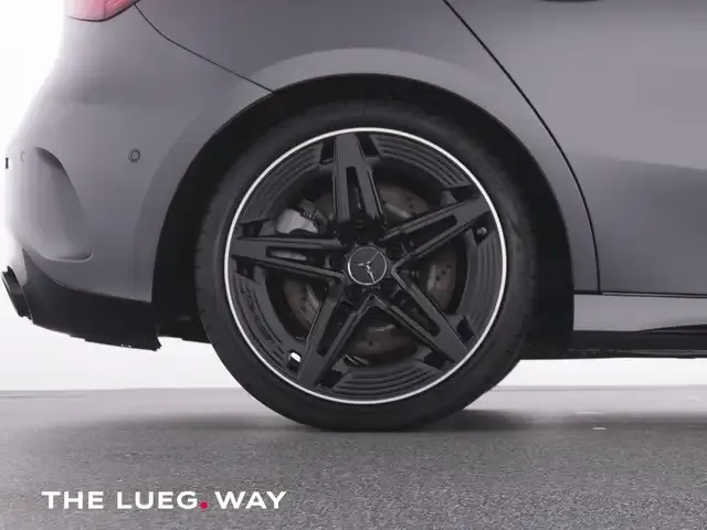 Mercedes-Benz A 35 AMG