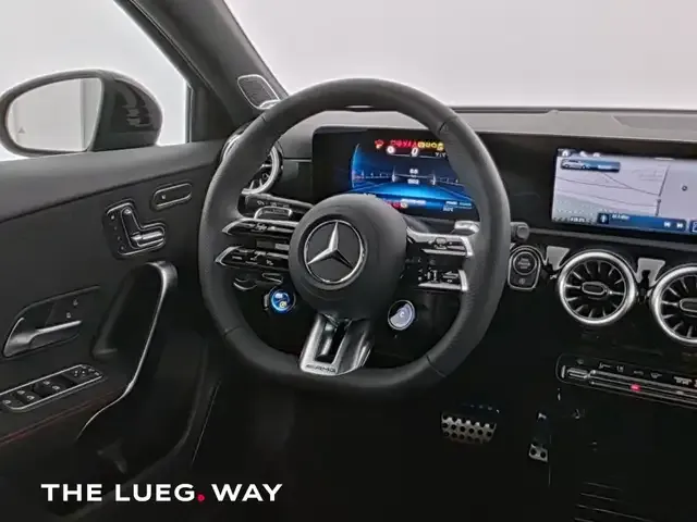Mercedes-Benz A 35 AMG