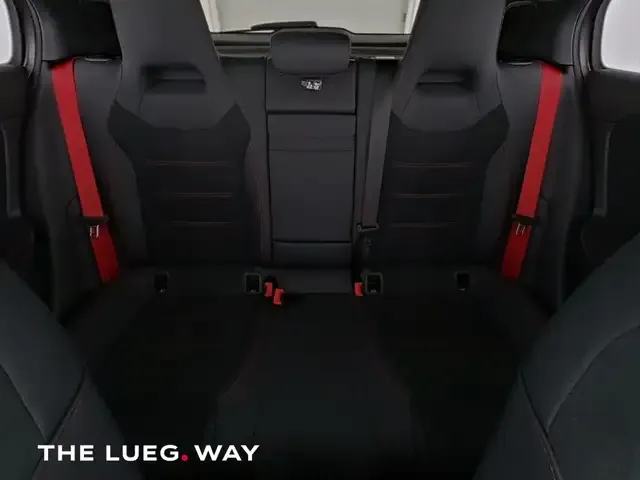 Mercedes-Benz A 35 AMG