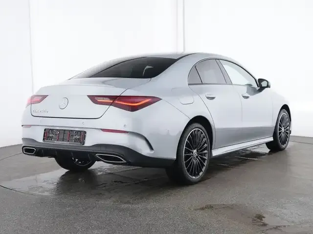 Mercedes-Benz CLA 250