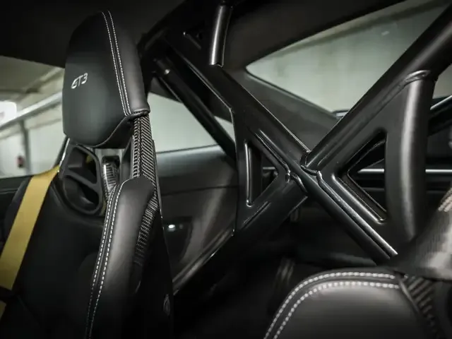 Porsche 992