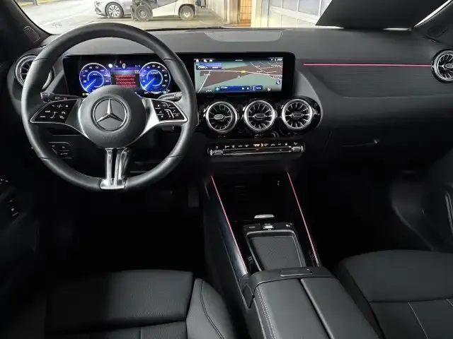 Mercedes-Benz EQA 300