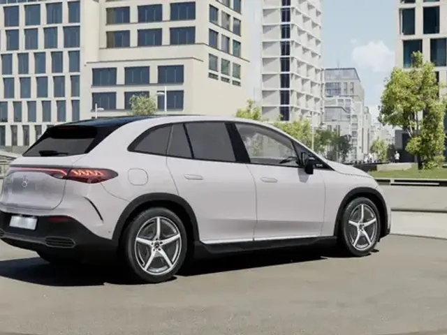 Mercedes-Benz EQE SUV