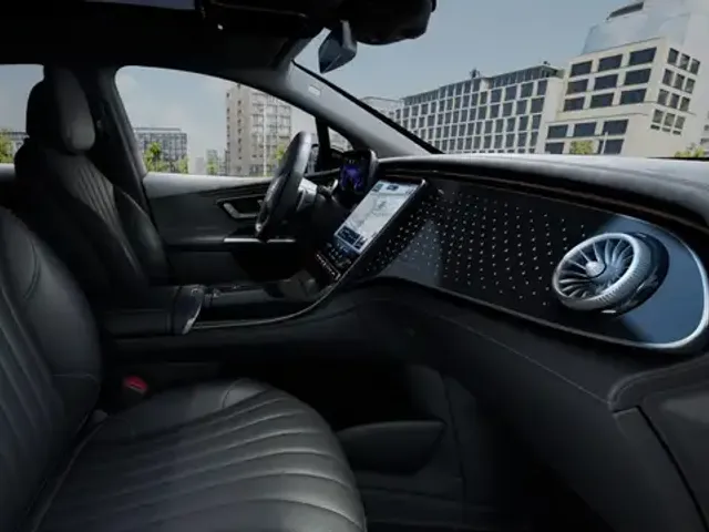 Mercedes-Benz EQE SUV