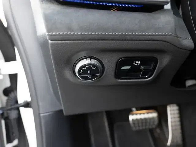 Mercedes-Benz EQE 350