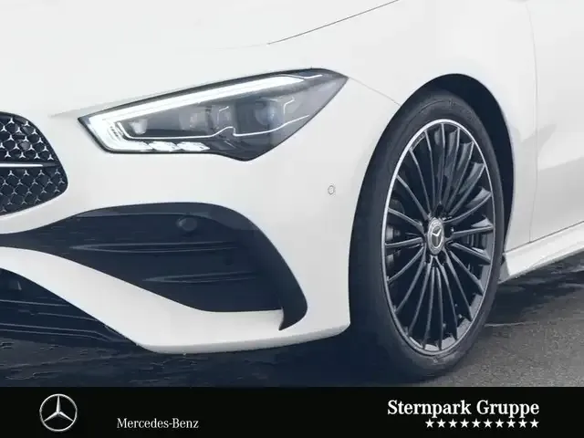 Mercedes-Benz CLA 180
