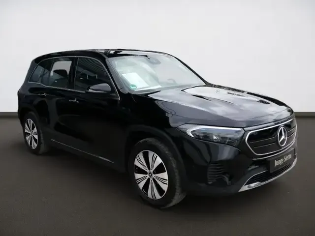 Mercedes-Benz EQB 300