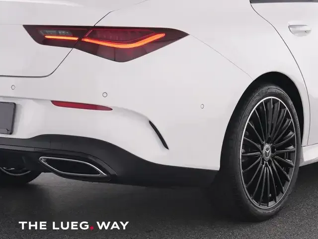Mercedes-Benz CLA 200
