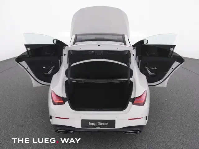 Mercedes-Benz CLA 200