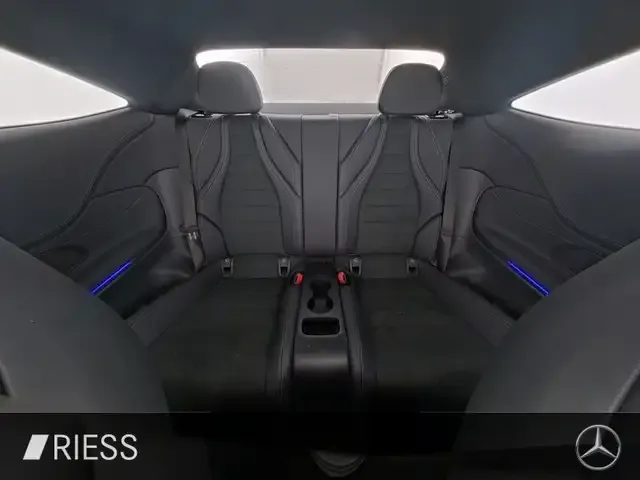 Mercedes-Benz CLE 200