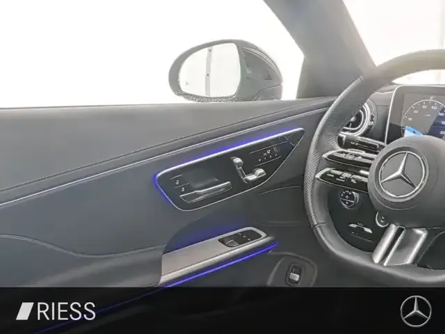 Mercedes-Benz CLE 200