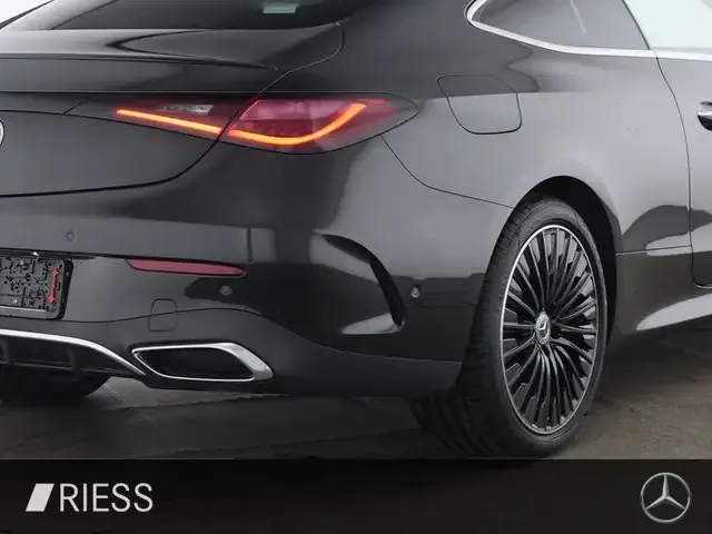 Mercedes-Benz CLE 200