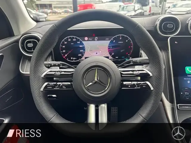 Mercedes-Benz GLC 220