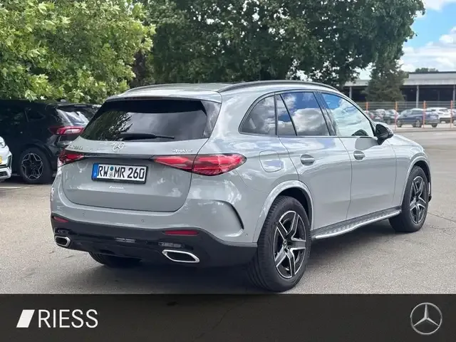 Mercedes-Benz GLC 220