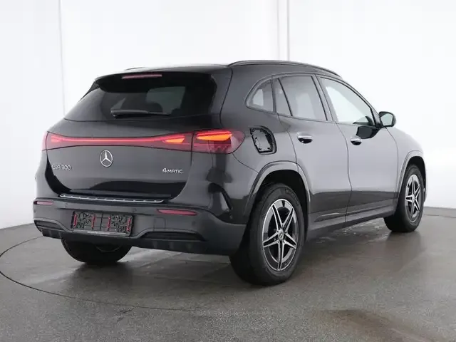 Mercedes-Benz EQA 300