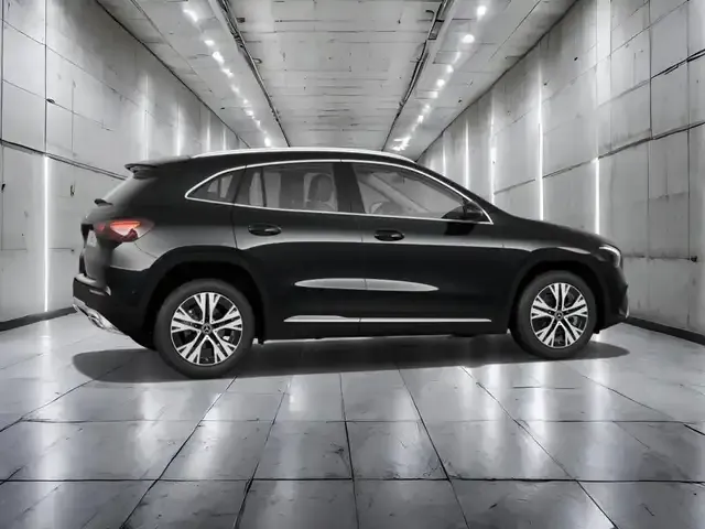 Mercedes-Benz GLA 220