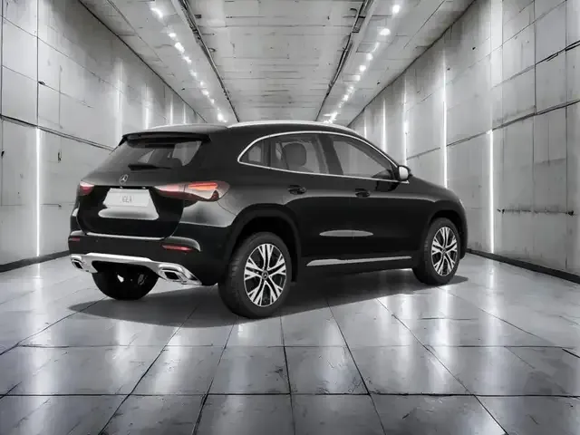 Mercedes-Benz GLA 220