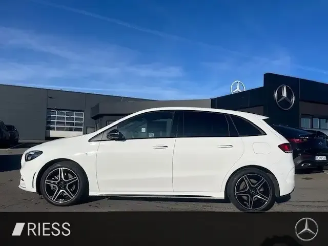 Mercedes-Benz B 250