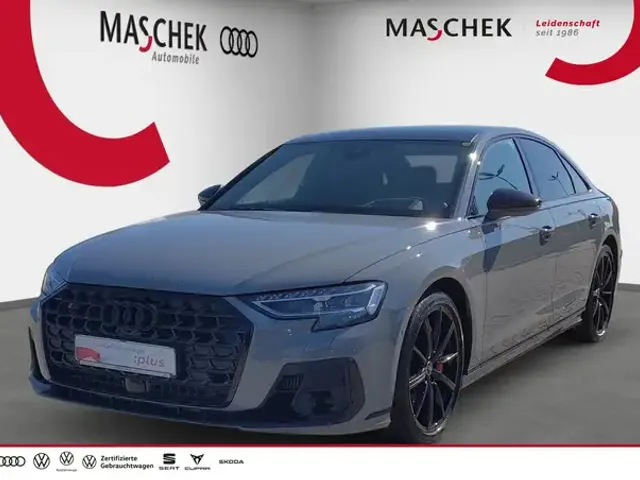 Audi S8