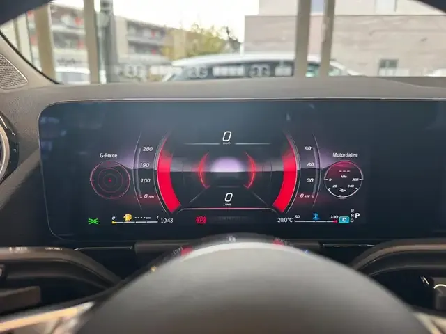 Mercedes-Benz GLA 180