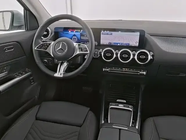 Mercedes-Benz GLA 180
