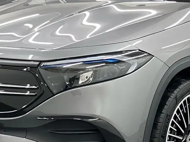 Mercedes-Benz EQA 300