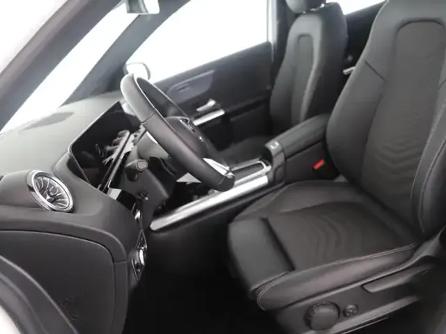 Mercedes-Benz EQA 350