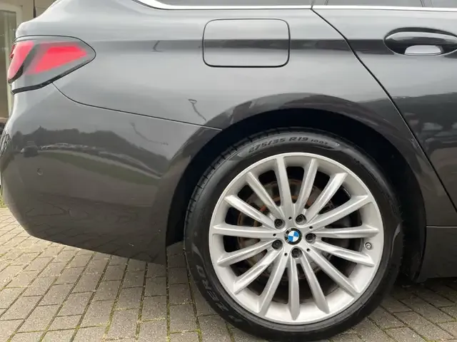 BMW 540