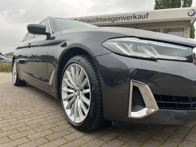 BMW 540