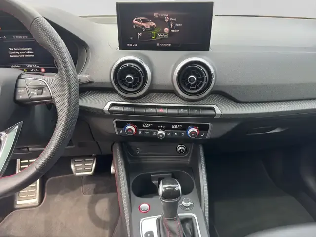 Audi SQ2