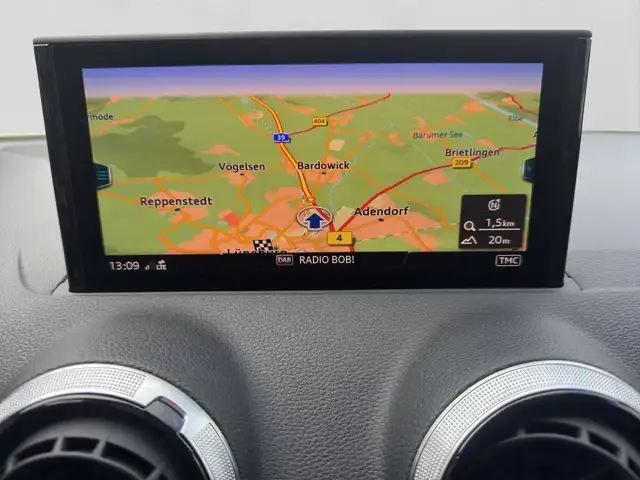 Audi SQ2