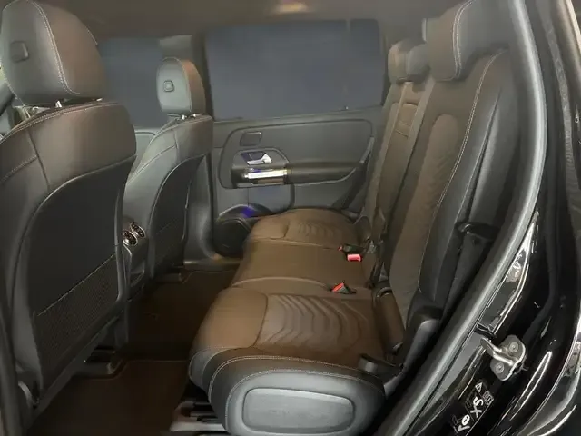 Mercedes-Benz EQB 300