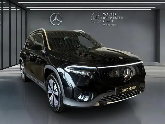 Mercedes-Benz EQB 300