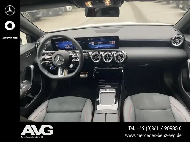 Mercedes-Benz A 35 AMG