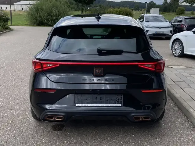 CUPRA Leon