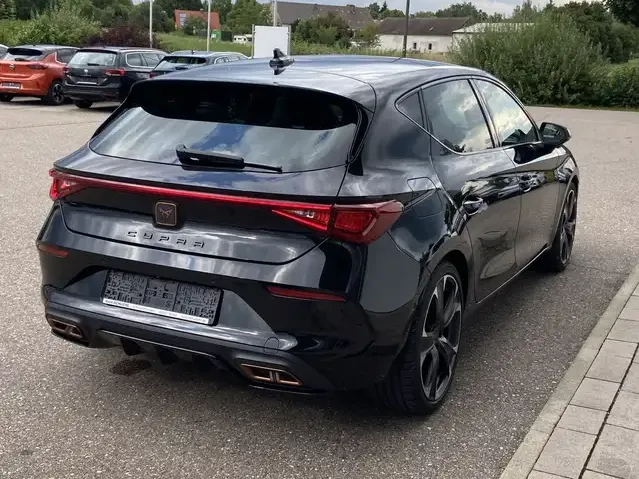 CUPRA Leon