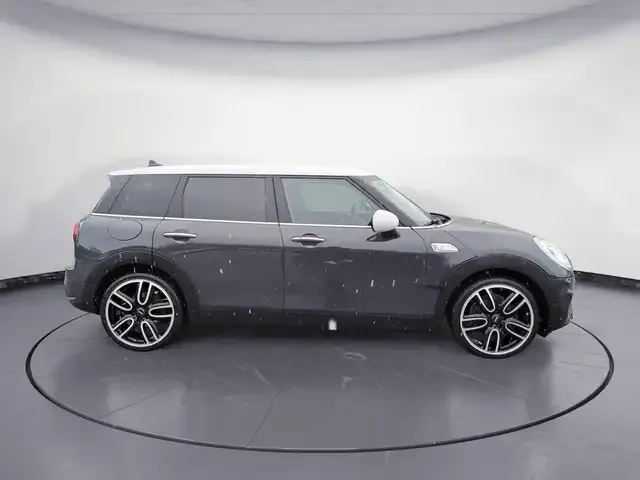 MINI Cooper S Clubman