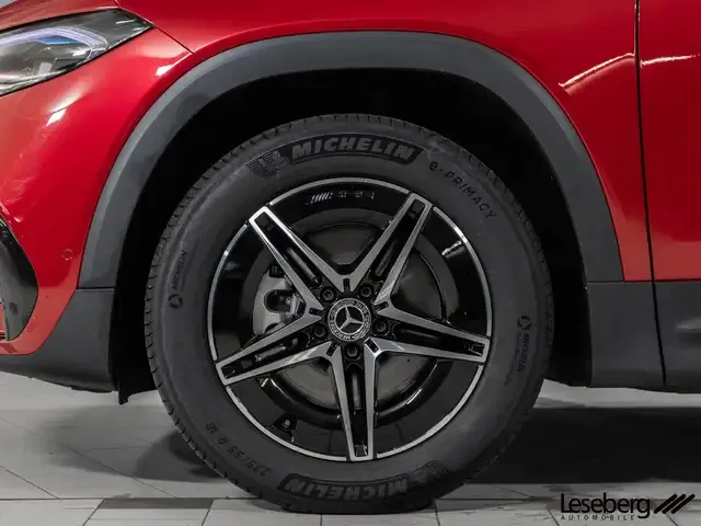 Mercedes-Benz EQB 250