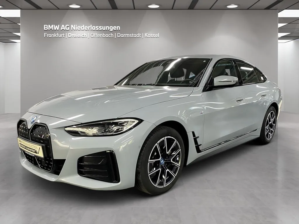 BMW i4