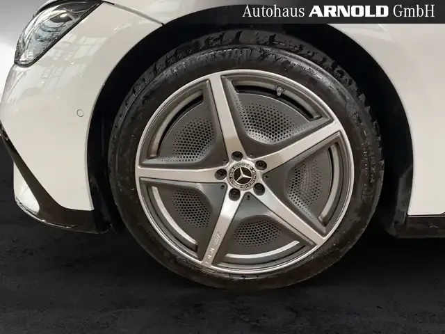 Mercedes-Benz EQE 500