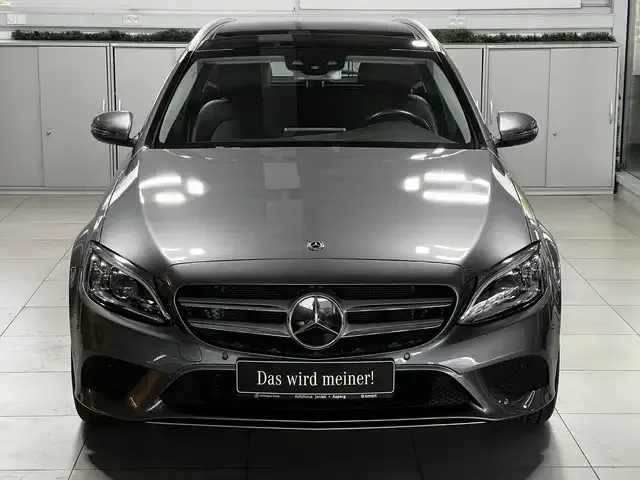 Mercedes-Benz C 220