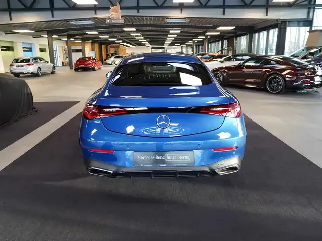 Mercedes-Benz CLE 200