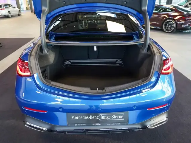 Mercedes-Benz CLE 200