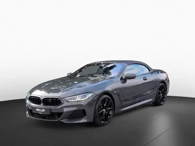 BMW 840