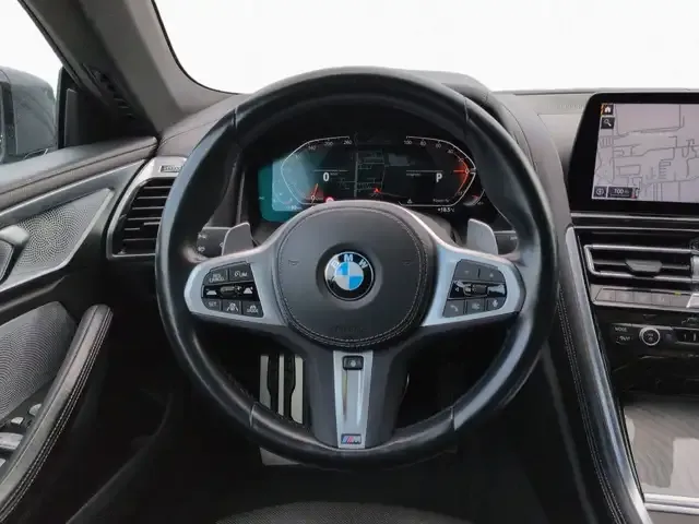 BMW 840