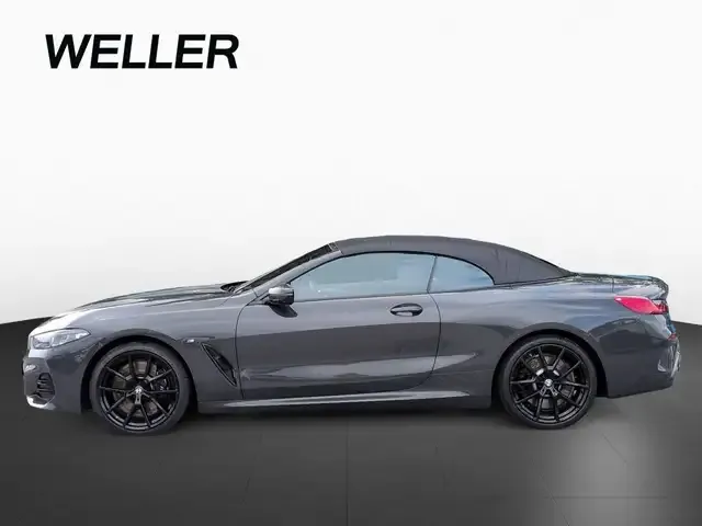 BMW 840