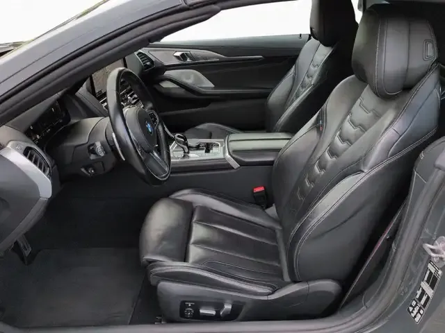 BMW 840