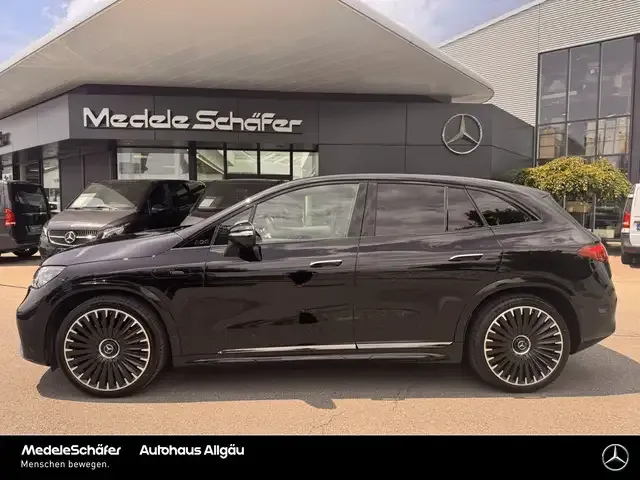Mercedes-Benz EQE SUV