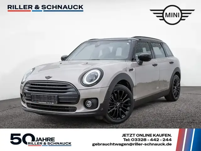 MINI Cooper Clubman