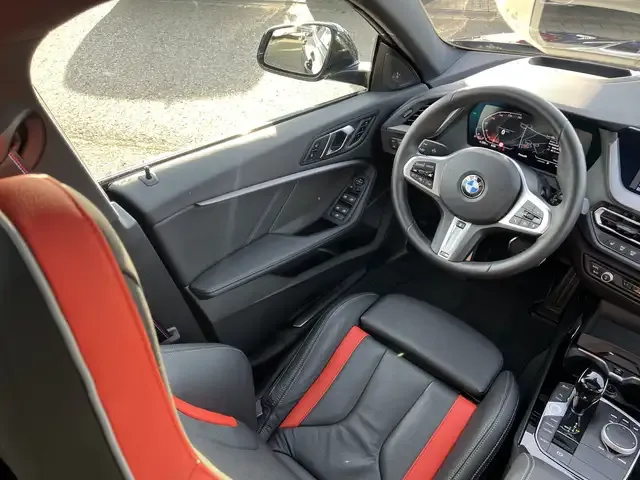 BMW 220